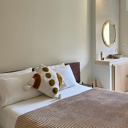 Cozy Nest Bedroom - Family Only 丹吉尔 外观 照片